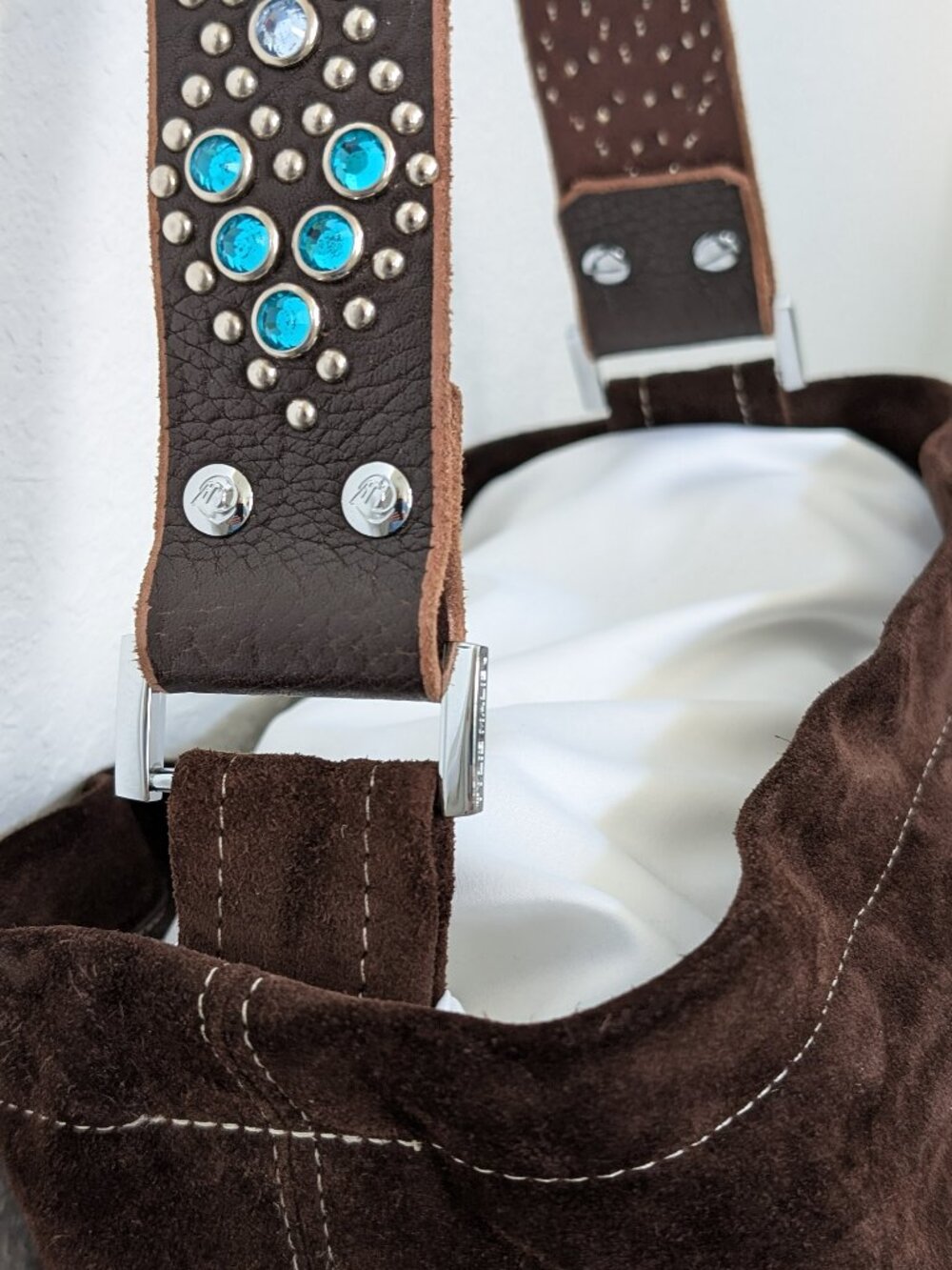 TYLIE MALIBU Brown Suede Y2K Boho Shoulder Bag